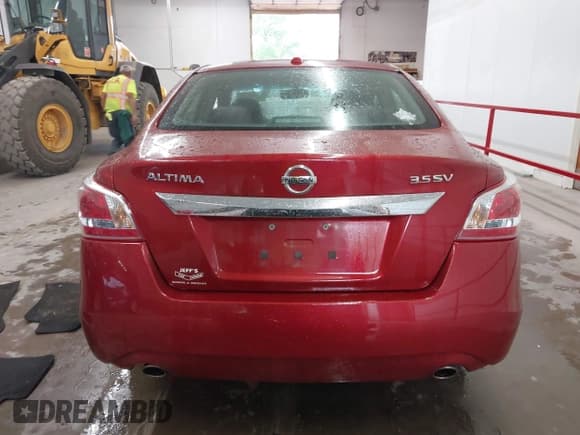 ✅ 2013 Nissan Altima SV • VIN: 1N4BL3AP8DN556181 • Лот: 42300648. Опубликован ранее на IAAI с пробегом 93 178 миль. Бесплатный доступ к архиву аукционных продаж из США и подробный отчёт об истории автомобиля на DreamBid. Изображение 17.