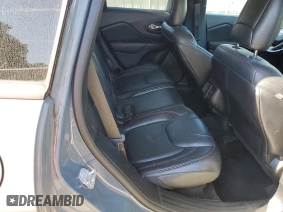 ✅ 2014 Jeep Cherokee Trailhawk • VIN: 1C4PJMBS6EW277774 • Lot: 93860515. Listed on Copart with 164,006 mi. Free auction sales archive from the USA and detailed vehicle history report at DreamBid. Image 11.