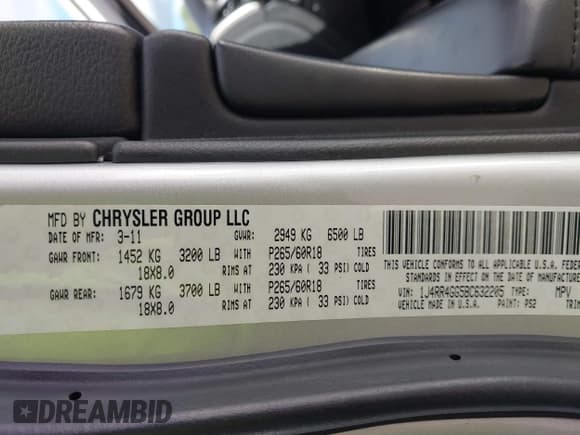 ✅ 2011 Jeep Grand Cherokee Laredo • VIN: 1J4RR4GG5BC632205 • Lot: 43745153. Listed on IAAI with 105,093 mi. Free auction sales archive from the USA and detailed vehicle history report at DreamBid. Image 9.