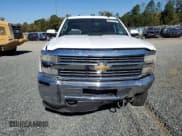 ✅ 2015 Chevrolet Silverado 2500HD LT • VIN: 1GC1CVEG0FF570391 • Lot: 82513765. Wystawiony na Copart z przebiegiem 145 314 mil. Bezpłatny archiwum sprzedaży aukcyjnych z USA i szczegółowy raport historii pojazdu na DreamBid. Zdjęcie 5.