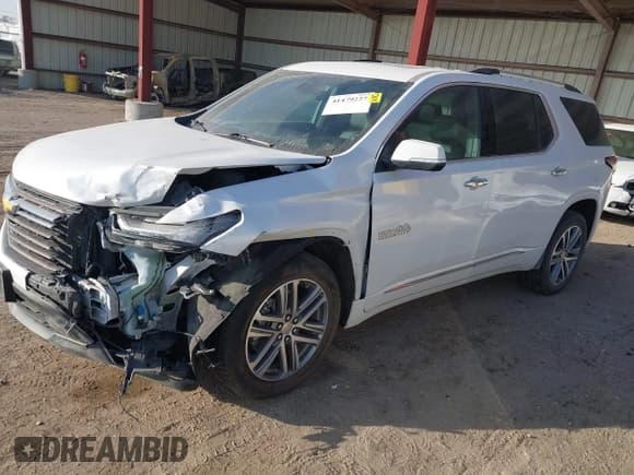 ✅ 2023 Chevrolet Traverse High Country • VIN: 1GNEVNKW5PJ216797 • Lot: 41479227. Wystawiony na IAAI z przebiegiem 45 527 mil. Bezpłatny archiwum sprzedaży aukcyjnych z USA i szczegółowy raport historii pojazdu na DreamBid. Zdjęcie 2.