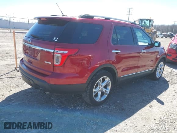 ✅ 2013 Ford Explorer Limited • VIN: 1FM5K7F97DGA20768 • Lot: 42034839. Wystawiony na IAAI z przebiegiem 217 133 mil. Bezpłatny archiwum sprzedaży aukcyjnych z USA i szczegółowy raport historii pojazdu na DreamBid. Zdjęcie 4.