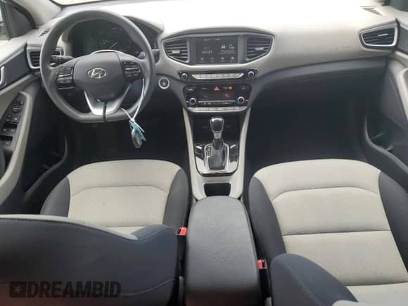 ✅ 2019 Hyundai Ioniq Blue • VIN: KMHC65LC0KU125439 • Lot: 67675134. Listed on Copart with 133,377 mi miles. Access the free auction sales archive from the USA and view a detailed vehicle history report at DreamBid. Image 8.