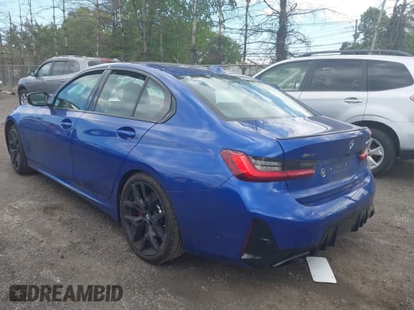 ✅ 2025 BMW 3 Series M340i xDrive • VIN: 3MW69FT01S8F09888 • Лот: 42257388. Опубликован ранее на IAAI с пробегом 4 107 миль. Бесплатный доступ к архиву аукционных продаж из США и подробный отчёт об истории автомобиля на DreamBid. Изображение 3.