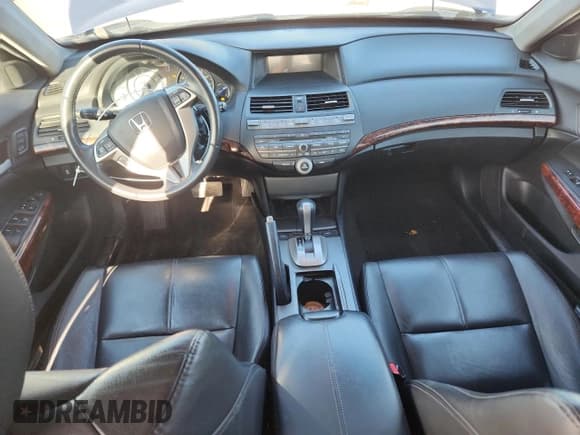 ✅ 2012 Honda Crosstour EX-L • VIN: 5J6TF2H54CL004427 • Lot: 82677355. Wystawiony na Copart z przebiegiem 79 529 mil. Bezpłatny archiwum sprzedaży aukcyjnych z USA i szczegółowy raport historii pojazdu na DreamBid. Zdjęcie 8.