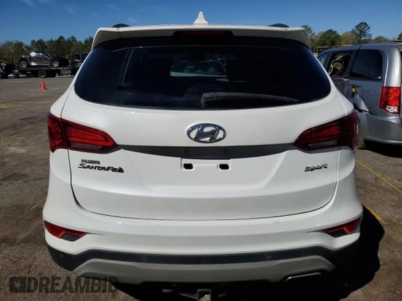 ✅ 2018 Hyundai Santa Fe 2.4L • VIN: 5NMZU3LB0JH084025 • Лот: 47333714. Опубликован ранее на Copart с пробегом 73 213 миль. Бесплатный доступ к архиву аукционных продаж из США и подробный отчёт об истории автомобиля на DreamBid. Изображение 6.
