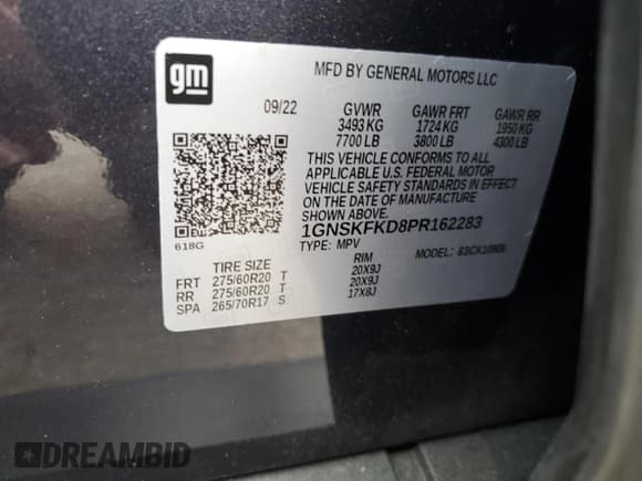 ✅ 2023 Chevrolet Suburban Premier • VIN: 1GNSKFKD8PR162283 • Lot: 69088264. Wystawiony na Copart z przebiegiem 15 544 mil. Bezpłatny archiwum sprzedaży aukcyjnych z USA i szczegółowy raport historii pojazdu na DreamBid. Zdjęcie 16.