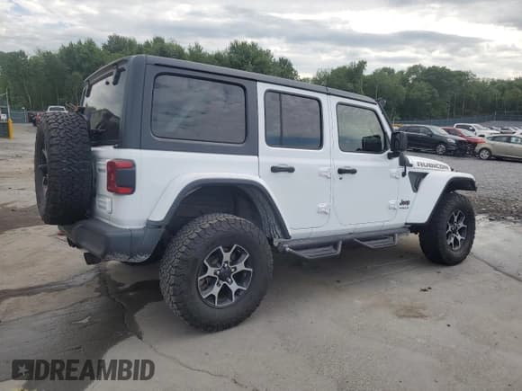 ✅ 2018 Jeep Wrangler Unlimited Rubicon • VIN: 1C4HJXFN5JW189755 • Lot: 68602875. Listed on Copart with 77,002 mi. Free auction sales archive from the USA and detailed vehicle history report at DreamBid. Image 3.