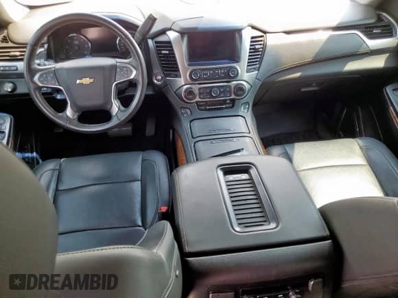 2018 Chevrolet Tahoe Premier с VIN 1GNSCCKJ0JR220928, выставлен на аукционе Copart как лот 71618115 с пробегом 54 197 миль миль и Чистый • Clean title. История ставок и продаж доступна на DreamBid. Изображение 8.