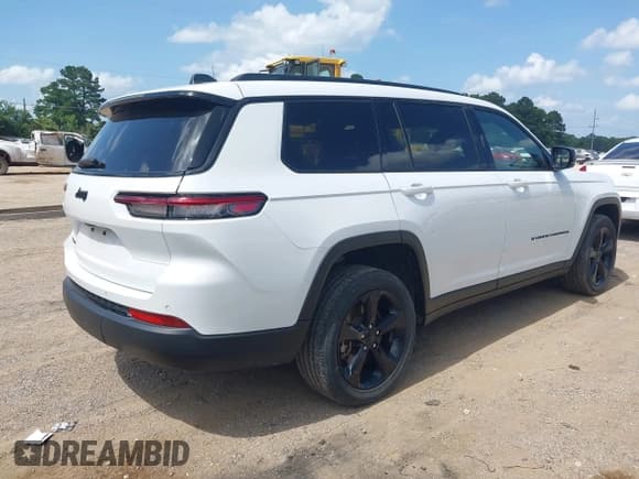 ✅ 2022 Jeep Grand Cherokee Altitude • VIN: 1C4RJKAGXN8504527 • Lot: 42561886. Listed on IAAI with Not provided. Free auction sales archive from the USA and detailed vehicle history report at DreamBid. Image 4.