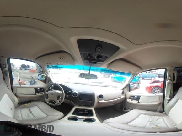 ✅ 2003 Ford Expedition Eddie Bauer • VIN: 1FMEU17W43LB13619 • Lot: 42408411. Listed on IAAI with 125,858 mi. Free auction sales archive from the USA and detailed vehicle history report at DreamBid. Image 19.