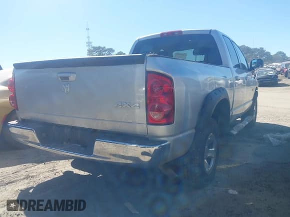 ✅ 2008 Dodge 1500 ST • VIN: 1D7HU18N68S574993 • Лот: 41684360. Опубликован ранее на IAAI с пробегом 135 091 миль. Бесплатный доступ к архиву аукционных продаж из США и подробный отчёт об истории автомобиля на DreamBid. Изображение 4.