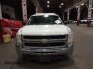 ✅ 2009 Chevrolet Silverado 2500HD Work Truck • VIN: 1GCHK49K19E133164 • Лот: 43423369. Опубликован ранее на IAAI с пробегом 304 182 миль. Бесплатный доступ к архиву аукционных продаж из США и подробный отчёт об истории автомобиля на DreamBid. Изображение 12.