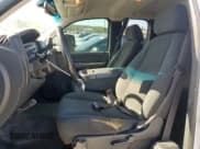 ✅ 2007 Chevrolet Silverado 1500 • VIN: 1GBHC39657E597358 • Lot: 52408105. Wystawiony na Copart z przebiegiem 379 668 mil. Bezpłatny archiwum sprzedaży aukcyjnych z USA i szczegółowy raport historii pojazdu na DreamBid. Zdjęcie 7.