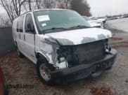 ✅ 2005 GMC Savana Cargo • VIN: 1GTGG25V751246085 • Lot: 41207468. Wystawiony na IAAI z przebiegiem 157 375 mil. Bezpłatny archiwum sprzedaży aukcyjnych z USA i szczegółowy raport historii pojazdu na DreamBid. Zdjęcie 1.