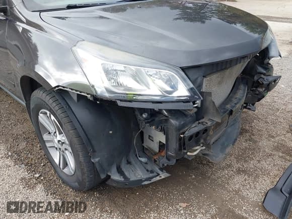 ✅ 2016 Chevrolet Traverse LT • VIN: 1GNKVGKD0GJ103756 • Lot: 43512000. Wystawiony na IAAI z przebiegiem 118 240 mil. Bezpłatny archiwum sprzedaży aukcyjnych z USA i szczegółowy raport historii pojazdu na DreamBid. Zdjęcie 18.