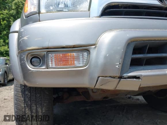 ✅ 2002 Toyota 4Runner Limited • VIN: JT3HN87R520367099 • Lot: 42471761. Listed on IAAI with 145,952 mi. Free auction sales archive from the USA and detailed vehicle history report at DreamBid. Image 6.