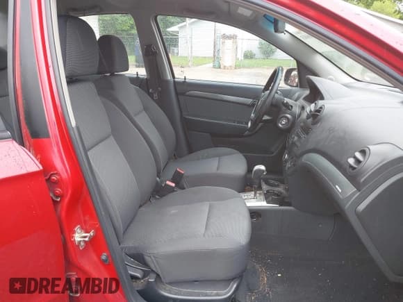 ✅ 2010 Chevrolet Aveo 1LT • VIN: KL1TD5DE3AB050201 • Лот: 42330603. Опубликован ранее на IAAI с пробегом 47 898 миль. Бесплатный доступ к архиву аукционных продаж из США и подробный отчёт об истории автомобиля на DreamBid. Изображение 5.