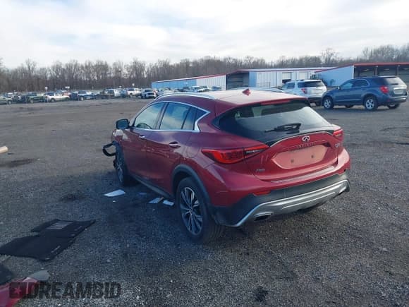 ✅ 2018 Infiniti QX30 Essential • VIN: SJKCH5CR6JA001949 • Lot: 41863195. Listed on IAAI with 59,778 mi. Free auction sales archive from the USA and detailed vehicle history report at DreamBid. Image 3.