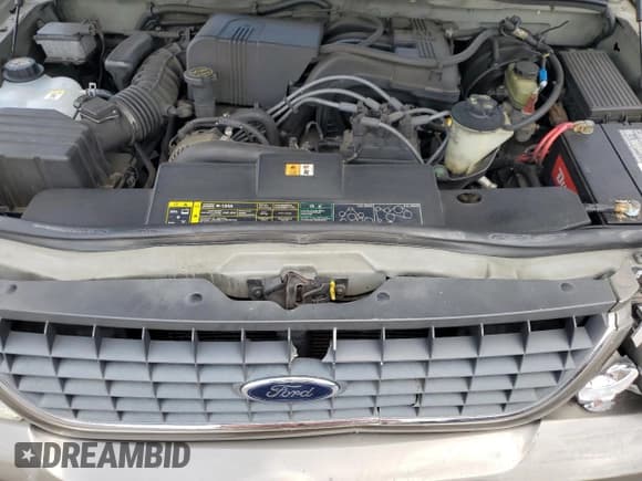 ✅ 2002 Ford Explorer XLT • VIN: 1FMZU63K32UD65713 • Lot: 54767205. Wystawiony na Copart z przebiegiem 255 013 mil. Bezpłatny archiwum sprzedaży aukcyjnych z USA i szczegółowy raport historii pojazdu na DreamBid. Zdjęcie 12.