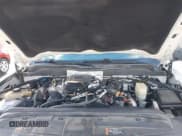 ✅ 2016 Chevrolet Silverado 2500HD LT • VIN: 1GC1KVE80GF235550 • Lot: 43737325. Wystawiony na IAAI z przebiegiem 256 055 mil. Bezpłatny archiwum sprzedaży aukcyjnych z USA i szczegółowy raport historii pojazdu na DreamBid. Zdjęcie 10.