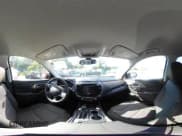 ✅ 2019 Chevrolet Traverse LS • VIN: 1GNEVFKW0KJ162114 • Lot: 43371734. Wystawiony na IAAI z przebiegiem 114 863 mil. Bezpłatny archiwum sprzedaży aukcyjnych z USA i szczegółowy raport historii pojazdu na DreamBid. Zdjęcie 21.