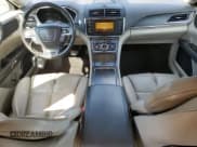 ✅ 2019 Lincoln Continental Select • VIN: 1LN6L9SK9K5600263 • Lot: 70660115. Listed on Copart with 53,160 mi. Free auction sales archive from the USA and detailed vehicle history report at DreamBid. Image 8.