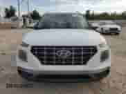 2021 Hyundai Venue SEL с VIN KMHRC8A38MU064030, выставлен на аукционе Copart как лот 76521004 с пробегом 41 258 миль миль и Чистый • Clean title. История ставок и продаж доступна на DreamBid. Изображение 5.