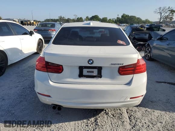✅ 2013 BMW 3 Series 328i • VIN: WBA3A5G52DNP19023 • Lot: 54585875. Listed on Copart with 153,231 mi. Free auction sales archive from the USA and detailed vehicle history report at DreamBid. Image 6.