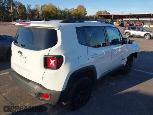 ✅ 2018 Jeep Renegade Latitude • VIN: ZACCJABB3JPJ50417 • Lot: 43589868. Wystawiony na IAAI z przebiegiem 74 833 mil. Bezpłatny archiwum sprzedaży aukcyjnych z USA i szczegółowy raport historii pojazdu na DreamBid. Zdjęcie 4.