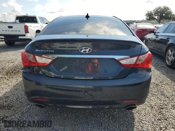 ✅ 2013 Hyundai Sonata SE • VIN: 5NPEC4AC3DH595691 • Лот: 71876654. Опубликован ранее на Copart с пробегом 61 725 миль. Бесплатный доступ к архиву аукционных продаж из США и подробный отчёт об истории автомобиля на DreamBid. Изображение 6.
