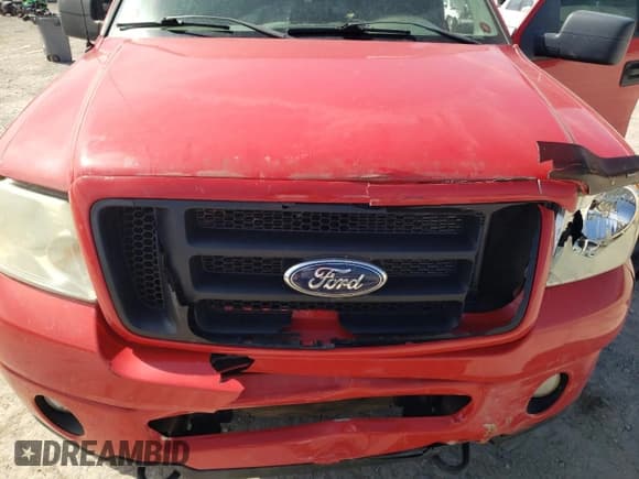 ✅ 2007 Ford F-150 STX • VIN: 1FTRF04W77KC49785 • Lot: 47466675. Wystawiony na Copart z przebiegiem Nie podano. Bezpłatny archiwum sprzedaży aukcyjnych z USA i szczegółowy raport historii pojazdu na DreamBid. Zdjęcie 11.