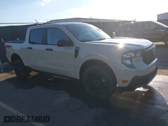 ✅ 2025 Ford Maverick XLT • VIN: 3FTTW8JAXSRA45502 • Lot: 43625984. Wystawiony na IAAI z przebiegiem 6 100 mil. Bezpłatny archiwum sprzedaży aukcyjnych z USA i szczegółowy raport historii pojazdu na DreamBid. Zdjęcie 1.