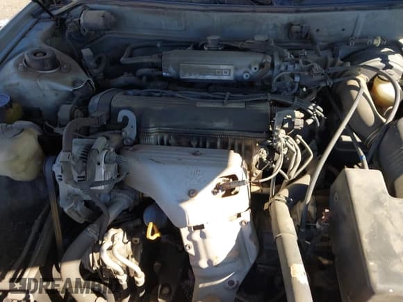 ✅ 1995 Toyota Camry LE • VIN: JT2SK12E2S0301107 • Lot: 42797146. Wystawiony na IAAI z przebiegiem 229 418 mil. Bezpłatny archiwum sprzedaży aukcyjnych z USA i szczegółowy raport historii pojazdu na DreamBid. Zdjęcie 10.