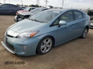 ✅ 2015 Toyota Prius Two • VIN: JTDKN3DU4F1871205 • Lot: 90014275. Listed on Copart with 61,479 mi. Free auction sales archive from the USA and detailed vehicle history report at DreamBid. Image 1.