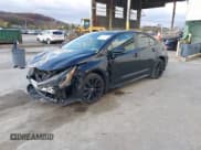 ✅ 2021 Toyota Corolla SE • VIN: 5YFS4MCE2MP090579 • Lot: 43597028. Wystawiony na IAAI z przebiegiem 85 029 mil. Bezpłatny archiwum sprzedaży aukcyjnych z USA i szczegółowy raport historii pojazdu na DreamBid. Zdjęcie 2.