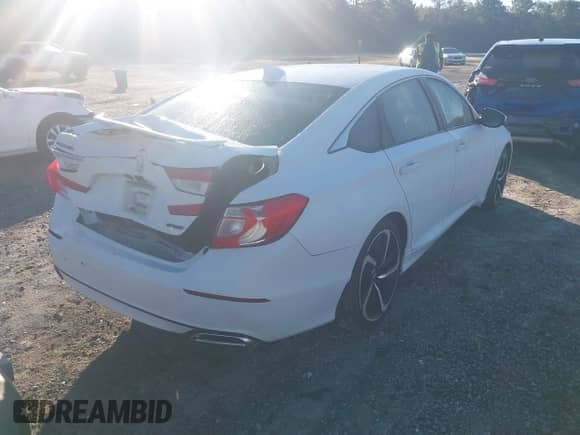 2018 Honda Accord Sport with VIN 1HGCV1F37JA006638, listed as a IAAI auction lot 43459889 with 119,479 mi miles and . Bid and sale history available at DreamBid. Image 4.