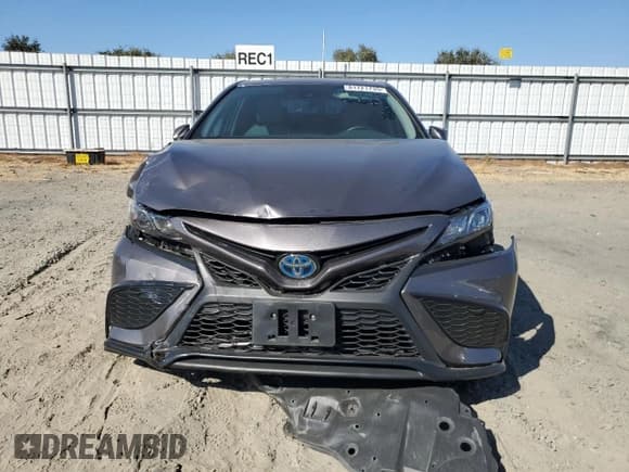 ✅ 2024 Toyota Camry Hybrid SE • VIN: 4T1G31AK2RU071570 • Lot: 81721735. Listed on Copart with 55,138 mi. Free auction sales archive from the USA and detailed vehicle history report at DreamBid. Image 5.