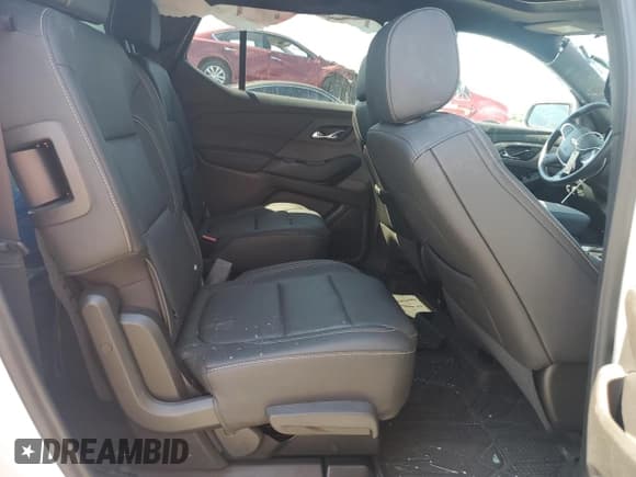 ✅ 2023 Chevrolet Traverse LT • VIN: 1GNERHKWXPJ228689 • Lot: 68876214. Wystawiony na Copart z przebiegiem 27 425 mil. Bezpłatny archiwum sprzedaży aukcyjnych z USA i szczegółowy raport historii pojazdu na DreamBid. Zdjęcie 11.