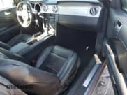 ✅ 2006 Ford Mustang GT Deluxe • VIN: 1ZVFT82H465153069 • Лот: 85731755. Опубликован ранее на Copart с пробегом 71 294 миль. Бесплатный доступ к архиву аукционных продаж из США и подробный отчёт об истории автомобиля на DreamBid. Изображение 8.