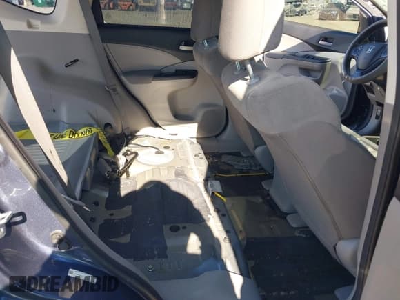 ✅ 2012 Honda CR-V LX • VIN: 5J6RM3H32CL026575 • Lot: 43720412. Listed on IAAI with 103,825 mi. Free auction sales archive from the USA and detailed vehicle history report at DreamBid. Image 8.