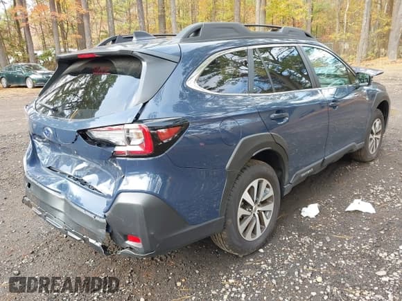 ✅ 2025 Subaru Outback Premium • VIN: 4S4BTADC8S3283027 • Lot: 43651624. Wystawiony na IAAI z przebiegiem 914 mil. Bezpłatny archiwum sprzedaży aukcyjnych z USA i szczegółowy raport historii pojazdu na DreamBid. Zdjęcie 4.