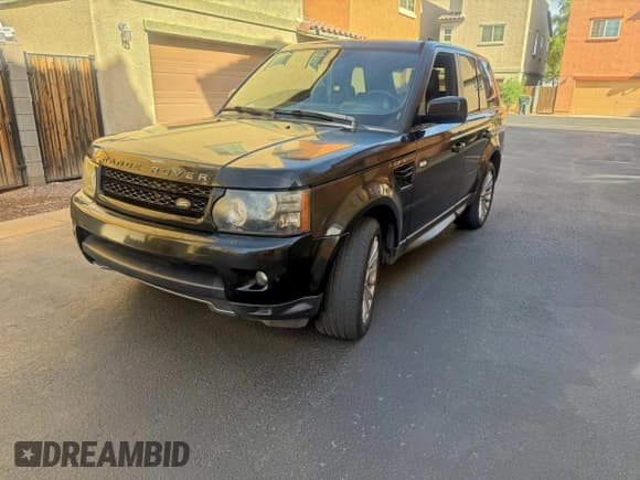 ✅ 2013 Land Rover Range Rover Sport HSE • VIN: SALSF2D42DA786957 • Лот: 95334075. Опубликован ранее на Copart с пробегом 90 245 миль. Бесплатный доступ к архиву аукционных продаж из США и подробный отчёт об истории автомобиля на DreamBid. Изображение 2.