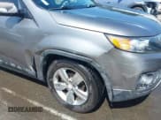 ✅ 2013 Kia Sorento EX • VIN: 5XYKU4A60DG330955 • Lot: 42354083. Listed on IAAI with 144,962 mi. Free auction sales archive from the USA and detailed vehicle history report at DreamBid. Image 6.