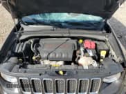 ✅ 2019 Jeep Renegade Sport • VIN: ZACNJBAB1KPJ87693 • Lot: 84385985. Wystawiony na Copart z przebiegiem 108 398 mil. Bezpłatny archiwum sprzedaży aukcyjnych z USA i szczegółowy raport historii pojazdu na DreamBid. Zdjęcie 12.