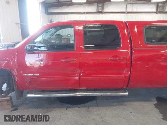 ✅ 2011 Chevrolet Silverado 2500HD LTZ • VIN: 1GC1KYC89BF206559 • Lot: 42639694. Listed on IAAI with 127,697 mi. Free auction sales archive from the USA and detailed vehicle history report at DreamBid. Image 15.