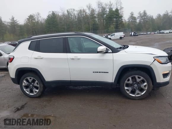 ✅ 2020 Jeep Compass Limited • VIN: 3C4NJDCB0LT233570 • Lot: 42182241. Listed on IAAI with 59,858 mi. Free auction sales archive from the USA and detailed vehicle history report at DreamBid. Image 13.