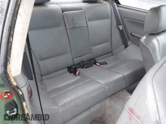 2000 BMW 3 Series 323Ci с VIN WBABM3348YJN80646, выставлен на аукционе IAAI как лот 41560077 с пробегом 230 422 миль миль и . История ставок и продаж доступна на DreamBid. Изображение 8.