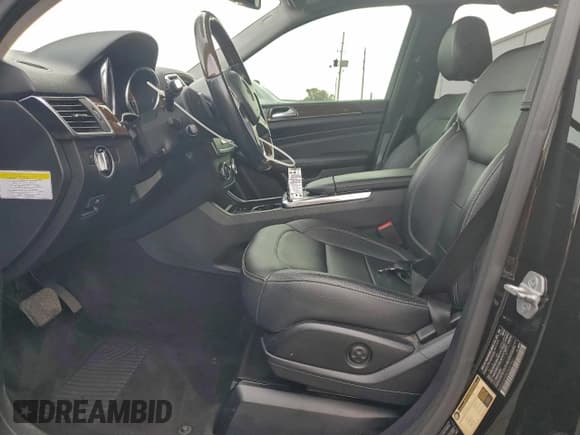 ✅ 2012 Mercedes-Benz M 350 • VIN: 4JGDA5HB9CA027967 • Lot: 93394735. Listed on Copart with 118,632 mi. Free auction sales archive from the USA and detailed vehicle history report at DreamBid. Image 7.