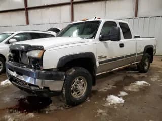✅ 2006 Chevrolet Silverado 2500HD LT2 • VIN: 1GCHK29D26E260068 • Лот: 85428204. Опубликован ранее на Copart с пробегом 374 212 миль. Бесплатный доступ к архиву аукционных продаж из США и подробный отчёт об истории автомобиля на DreamBid. Изображение 1.